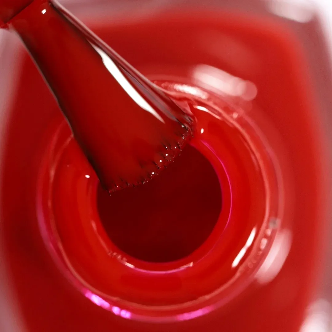 Alessandro Oje Secret Red 77-127 10 ml — paket ve etiket görünümü